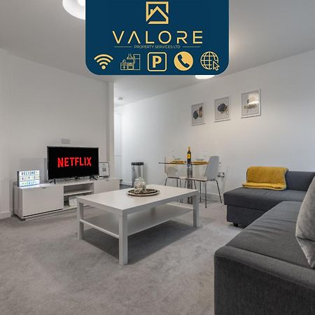 Modern 1 Bed In Central Mk, Free Parking, Smart Tv, Manhattan House By Valore Property Services Milton Keynes Dış mekan fotoğraf