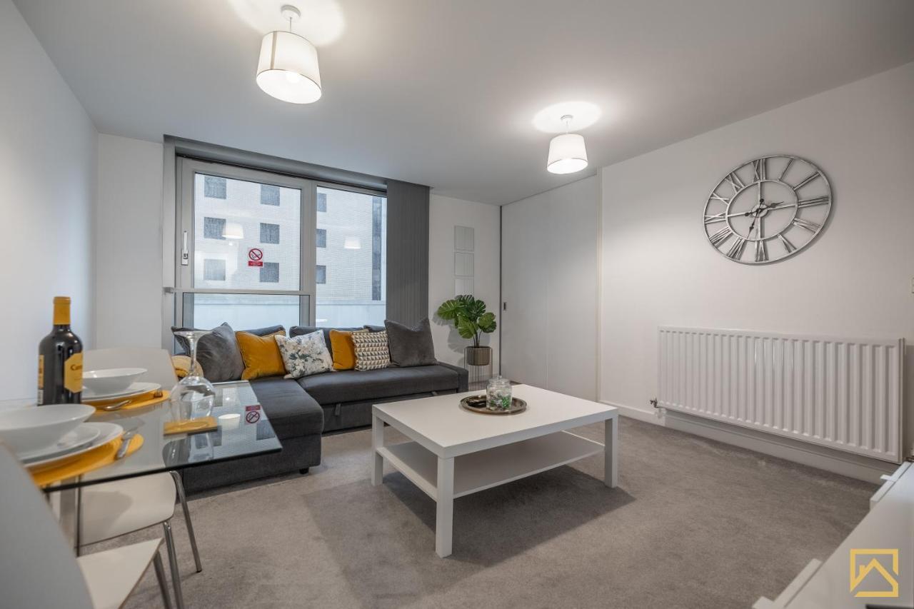Modern 1 Bed In Central Mk, Free Parking, Smart Tv, Manhattan House By Valore Property Services Milton Keynes Dış mekan fotoğraf